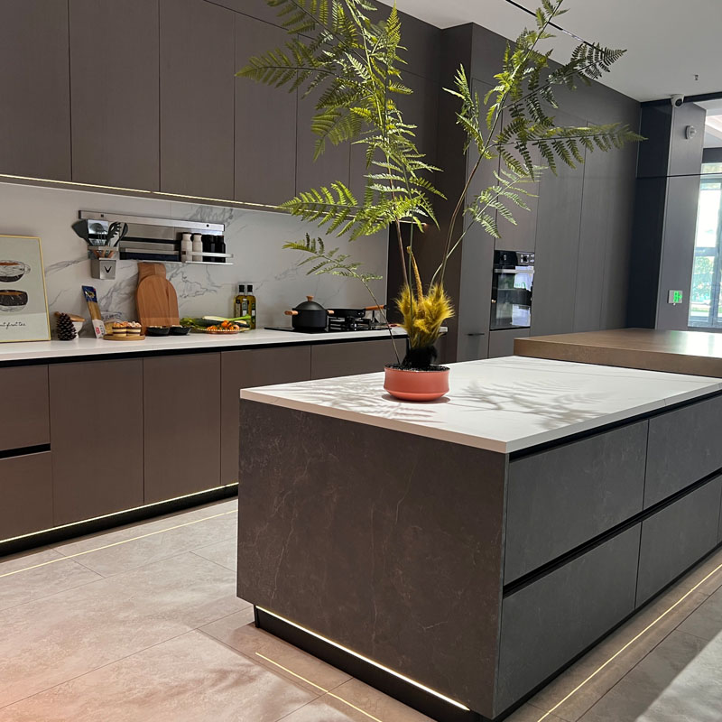 Waarom kiezen voor moderne laminaatkeukenkasten voor uw huis?